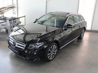 Gebraucht Mercedes E220 Avantgarde 194 PS (142 kW) 2018 Schwarz , obsidianschwarz metallic Limousine