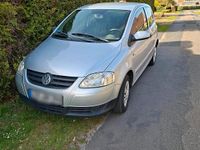Second-hand VW Fox 75 CP (55 kW) 2004 Argintiu Hatchback