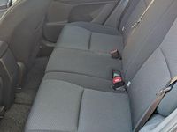 Gebraucht Toyota Auris Edition 99 PS (72 kW) 2012 Rot Limousine