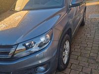 Gebraucht VW Tiguan Life 160 PS (117 kW) 2013 Grau SUV