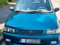 Używany Mazda Demio 63 KM (46 kW) 1998 Zielony Hatchback