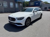 Gebraucht Mercedes E300 194 PS (142 kW) 2022 Weiß Limousine