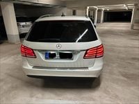 Gebraucht Mercedes E200 136 PS (100 kW) 2017 Weiß Kombi