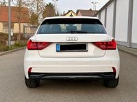 Gebraucht Audi A1 Sportback Advanced 95 PS (69 kW) 2022 Weiß Kleinwagen