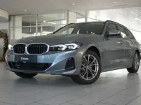 Gebraucht BMW 320 190 PS (139 kW) 2024 Skyscraper grau metallic Kombi
