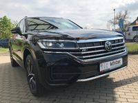 gebraucht VW Touareg R-Line 20' PANO*12xAssist*LEDER*4xSH*Erg