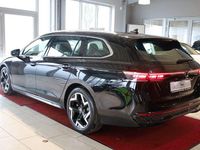 Gebraucht VW Passat R-line 193 PS (141 kW) 2024 Grenadillschwarz Kombi