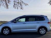 Gebraucht VW Touran Highline 150 PS (110 kW) 2015 Silber Van / Kleinbus