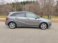 Gebraucht Mercedes B180 122 PS (89 kW) 2016 Grau Van / Kleinbus