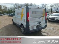 Gebraucht Renault Trafic 114 PS (83 kW) 2013 Weiss casablanca Van / Kleinbus