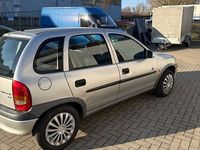 Gebraucht Opel Corsa 54 PS (39 kW) 1999 Silber Limousine