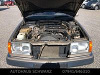 Gebraucht Mercedes E230 132 PS (97 kW) 1990 Silber Limousine