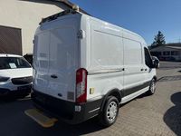 Second-hand Ford Transit 131 CP (96 kW) 2018 Alb Monovolum