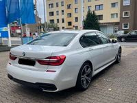 gebraucht BMW 740L 740 d xDrive *Full Ausst* Sky Lounge *Long *M-opk*