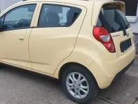 Używany Chevrolet Spark LT 82 KM (60 kW) 2014 Żółty Hatchback
