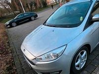 Usata Ford Focus 77 CV (56 kW) 2017 Grigio Station wagon
