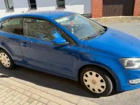 Gebraucht VW Polo 90 PS (66 kW) 2011 Blau Kleinwagen
