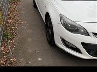 Gebraucht Opel Astra 165 PS (121 kW) 2012 Weiß Kombi