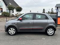 Gebraucht Renault Twingo Experience 69 PS (50 kW) 2016 Grau /rot bicolor Kleinwagen