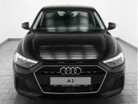 Neu Audi A1 110 PS (80 kW) 2026 Schwarz (mythosschwarz) SUV