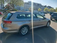 Gebraucht VW Passat 150 PS (110 kW) 2016 Gelb Kombi
