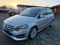 Gebraucht Mercedes B180 122 PS (89 kW) 2016 Silber Van / Kleinbus