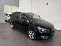 Gebraucht VW Touran Cup 105 PS (77 kW) 2014 Schwarz Van / Kleinbus