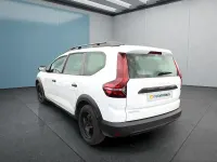 Gebraucht Dacia Jogger 101 PS (74 kW) 2023 Weiß Van / Kleinbus