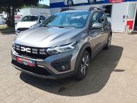 Neu Dacia Sandero Expression 91 PS (66 kW) 2025 Grau Kleinwagen