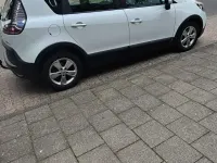 Gebraucht Renault Scenic E-Tech XMOD 116 PS (85 kW) 2013 Weiß SUV