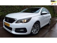 Gebraucht Peugeot 308 120 PS (88 kW) 2018 Weiß Limousine