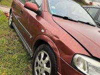 Gebraucht Opel Astra 101 PS (74 kW) 2001 Rot Kleinwagen