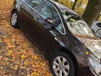 Gebraucht Opel Astra 140 PS (102 kW) 2012 Braun Kombi