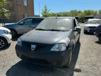 Second-hand Dacia Logan 84 CP (61 kW) 2011 Albastru Pickup