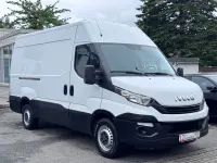 Gebraucht Iveco Daily 156 PS (114 kW) 2019 Weiß Van / Kleinbus