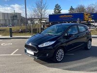 Gebraucht Ford Fiesta Celebration 80 PS (58 kW) 2017 Schwarz Kleinwagen