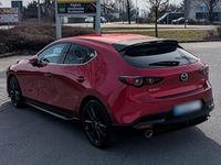 Gebraucht Mazda 3 Exclusive 186 PS (136 kW) 2023 Rot Limousine