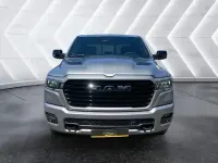 Używany Dodge Ram 426 KM (313 kW) 2025 Srebrny Pickup