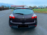 Gebraucht Renault Mégane 110 PS (80 kW) 2015 Braun Limousine
