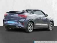 Gebraucht VW T-Roc Cabriolet R-line 150 PS (110 kW) 2025 Rauchgrau metallic/schwarz Cabrio