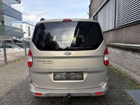 Gebraucht Ford Tourneo Courier 95 PS (69 kW) 2015 Van / Kleinbus