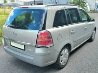 Gebraucht Opel Zafira 101 PS (74 kW) 2007 Silber Van / Kleinbus