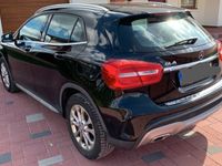 gebraucht Mercedes GLA200 AMG Line AMG Line