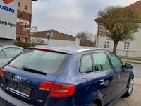 Gebraucht Audi A3 Attraction 125 PS (91 kW) 2012 Blau Limousine