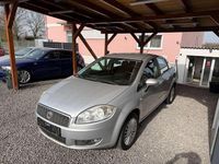 Gebraucht Fiat Linea Dynamic 77 PS (56 kW) 2008 Silber metallic Limousine