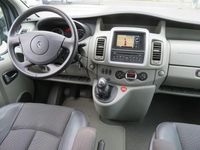 Gebraucht Renault Trafic 114 PS (83 kW) 2012 Grau Van / Kleinbus