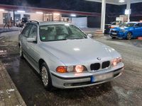 Gebraucht BMW 520 150 PS (110 kW) 1998 Silber Kombi