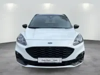 Gebraucht Ford Kuga ST-Line X 190 PS (139 kW) 2023 Frozen white (weiss) SUV