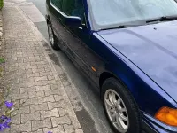 Gebraucht BMW 318 140 PS (102 kW) 1997 Blau Limousine