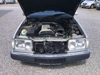 Gebraucht Mercedes E280 197 PS (144 kW) 1992 Silber Limousine